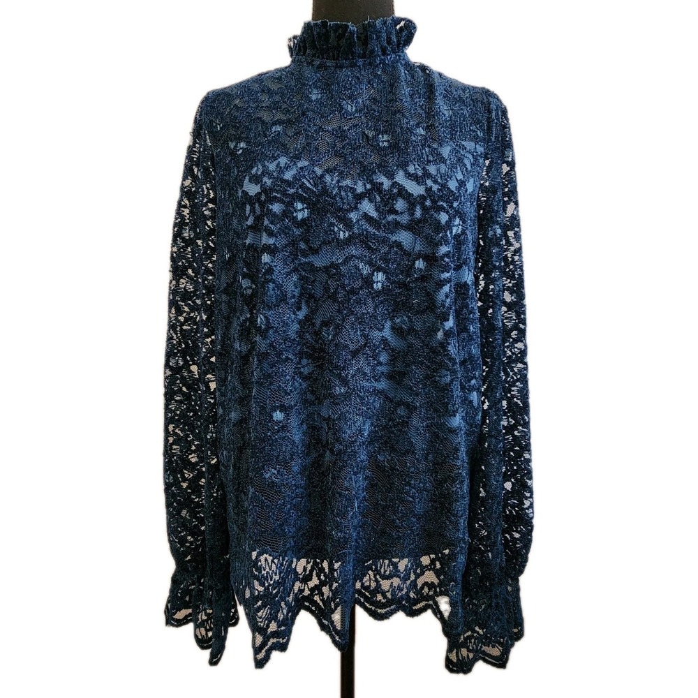 Umgee Blue Lace Tunic Top